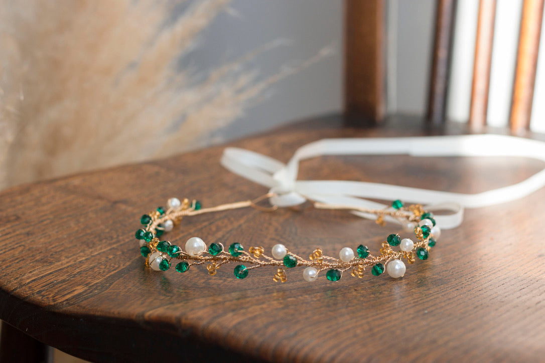 Forest White - Crystal Beads Hairpiece